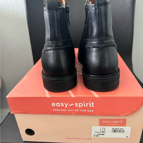 Easy Spirit Juna boots NWT. - Picture 7 of 7